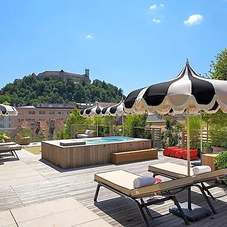 As Boutique Hotel, Superior Hotell